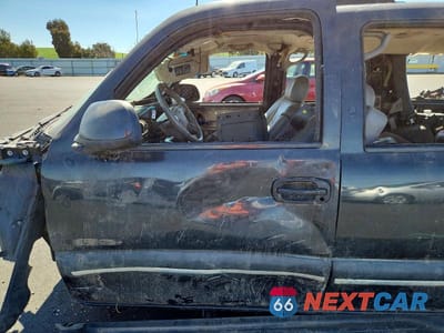 Zdjęcie 7 z 12 samochodu: 2003 CHEVROLET TAHOE K1500 VIN:1GNEK13Z33J200019 - miniatura