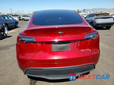 Zdjęcie 6 z 12 samochodu: 2024 TESLA MODEL Y VIN:7SAYGAEE6RF057068 - miniatura