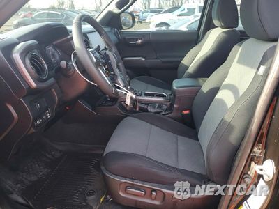 Zdjęcie 7 z 14 samochodu: 2021 TOYOTA TACOMA TRD SPORT VIN:3TYCZ5AN8MT041218 - miniatura