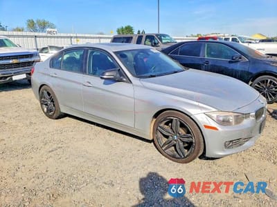 Czwarte zdjęcie samochodu z boku: 2013 BMW 328 I SULEV VIN:WBA3C1C5XDF437523 - miniatura