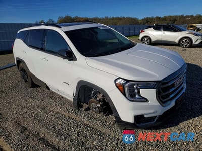 Czwarte zdjęcie samochodu z boku: 2023 GMC TERRAIN AT4 VIN:3GKALYEGXPL128151 - miniatura