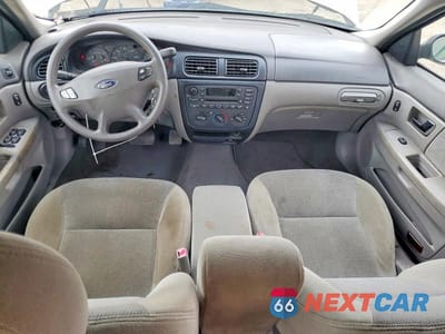 Zdjęcie 8 z 12 samochodu: 2002 FORD TAURUS SE VIN:1FAFP58U12G271479 - miniatura
