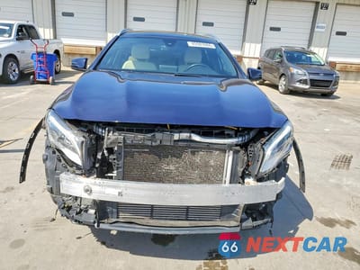 Piąte zdjęcie samochodu w środku: 2018 MERCEDES-BENZ GLA 250 4MATIC VIN:WDCTG4GB2JJ495105 - miniatura