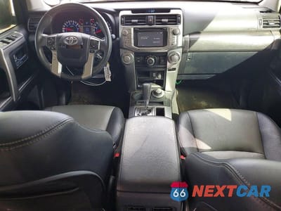 Zdjęcie 8 z 11 samochodu: 2018 TOYOTA 4RUNNER SR5 PREMIUM VIN:JTEBU5JRXJ5566061 - miniatura