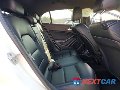 Zdjęcie 11 z 13 samochodu: 2016 MERCEDES-BENZ GLA 250 4MATIC VIN:WDCTG4GB9GJ254151 - miniatura