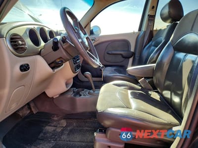 Zdjęcie 7 z 12 samochodu: 2001 CHRYSLER PT CRUISER VIN:3C8FY4BB21T317161 - miniatura