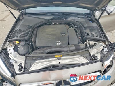 Zdjęcie 11 z 12 samochodu: 2019 MERCEDES-BENZ C 300 VIN:55SWF8DB9KU319032 - miniatura