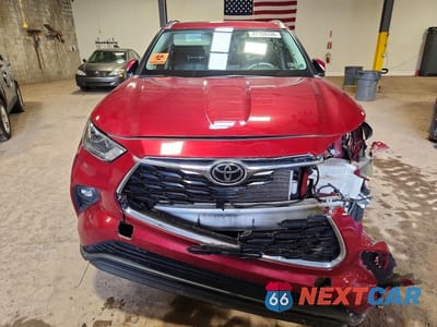 Piąte zdjęcie samochodu w środku: 2021 TOYOTA HIGHLANDER LIMITED VIN:5TDDZRBH0MS102562 - miniatura