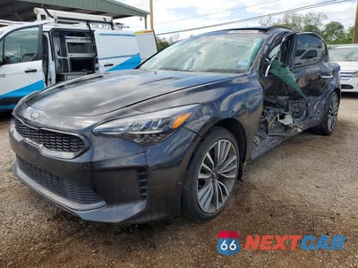 2019 KIA STINGER BASE KNAE15LA0K6063682 - główne zdjęcie licytacji z USA - miniatura