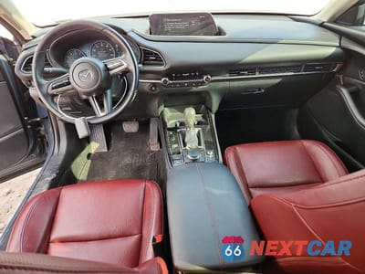 Zdjęcie 8 z 12 samochodu: 2023 MAZDA CX-30 PREFERRED VIN:3MVDMBCM9PM507517 - miniatura