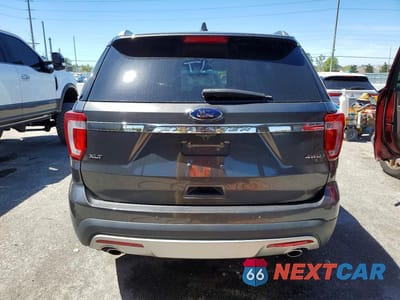 Zdjęcie 6 z 12 samochodu: 2017 FORD EXPLORER XLT VIN:1FM5K8D81HGB29278 - miniatura