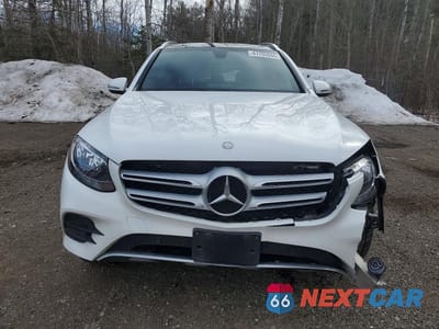 Piąte zdjęcie samochodu w środku: 2017 MERCEDES-BENZ GLC 300 4MATIC VIN:WDC0G4KB3HF167828 - miniatura