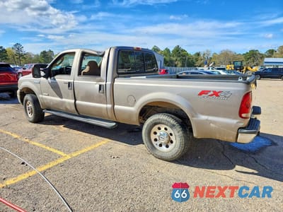 Drugie zdjęcie samochodu z przodu: 2005 FORD F250 SUPER DUTY VIN:1FTSW21P75EB25988 - miniatura