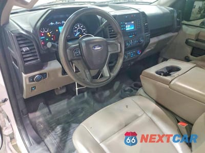 Zdjęcie 8 z 12 samochodu: 2018 FORD F150 VIN:1FTMF1CB5JKE81629 - miniatura