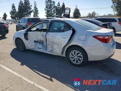 Drugie zdjęcie samochodu z przodu: 2017 TOYOTA COROLLA LE VIN:5YFBURHE3HP684898 - miniatura