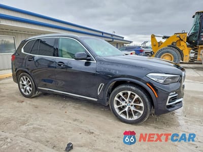 Czwarte zdjęcie samochodu z boku: 2019 BMW X5 XDRIVE40I VIN:5UXCR6C59KLL38655 - miniatura