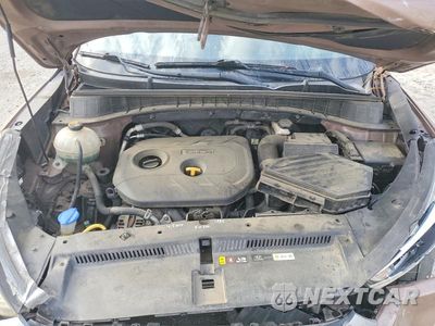 Zdjęcie 12 z 13 samochodu: 2017 HYUNDAI TUCSON SE VIN:KM8J23A43HU341331 - miniatura