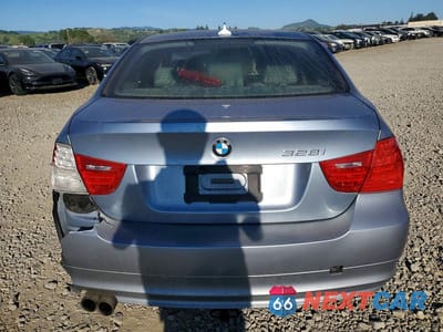 Zdjęcie 6 z 12 samochodu: 2011 BMW 328 I SULEV VIN:WBAPH5G59BNM72951 - miniatura