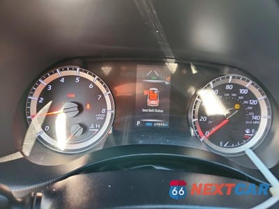 Zdjęcie 9 z 14 samochodu: 2021 TOYOTA HIGHLANDER L VIN:5TDCZRAHXMS517899 - miniatura