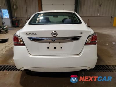 Zdjęcie 6 z 12 samochodu: 2015 NISSAN ALTIMA 2.5 S VIN:1N4AL3AP7FN395885 - miniatura
