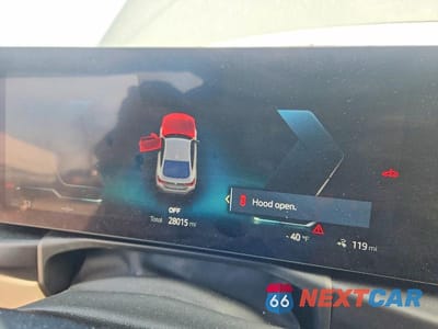 Zdjęcie 9 z 12 samochodu: 2023 BMW I4 M50 VIN:WBY33AW04PFP08159 - miniatura