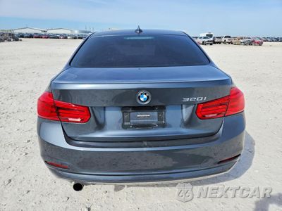 Zdjęcie 6 z 12 samochodu: 2016 BMW 320 I VIN:WBA8E1G59GNT34842 - miniatura