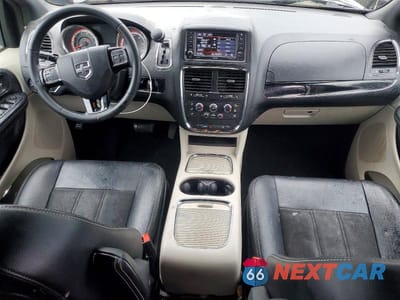 Zdjęcie 8 z 13 samochodu: 2019 DODGE GRAND CARAVAN SXT VIN:2C4RDGCG2KR621519 - miniatura