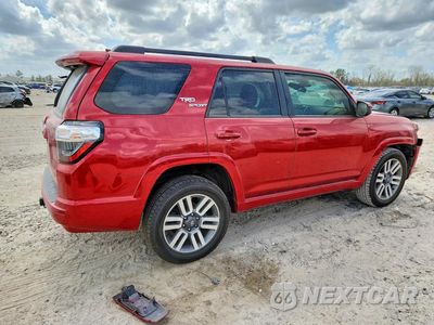 Trzecie zdjęcie samochodu z tyłu: 2022 TOYOTA 4RUNNER TRD SPORT VIN:JTEAU5JR6N5254501 - miniatura