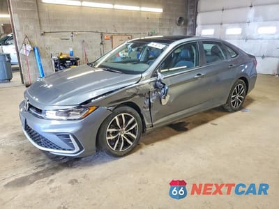 2025 VOLKSWAGEN JETTA SE 3VW7X7BU3SM052321 - główne zdjęcie licytacji z USA - miniatura