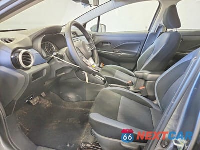 Zdjęcie 7 z 12 samochodu: 2025 NISSAN VERSA SV VIN:3N1CN8EV4SL839935 - miniatura