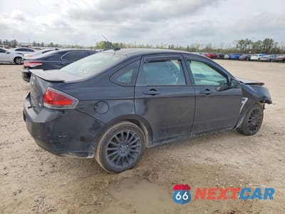Trzecie zdjęcie samochodu z tyłu: 2010 FORD FOCUS SES VIN:1FAHP3GN3AW209898 - miniatura
