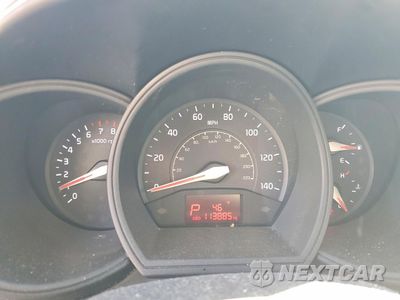 Zdjęcie 9 z 13 samochodu: 2016 KIA RIO 5-DOOR LX VIN:KNADM5A30G6601540 - miniatura