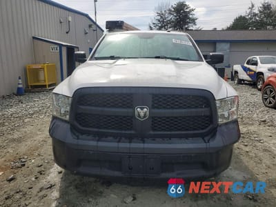 Piąte zdjęcie samochodu w środku: 2019 RAM 1500 CLASSIC TRADESMAN VIN:3C6JR6DT9KG505171 - miniatura