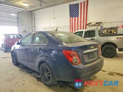 Drugie zdjęcie samochodu z przodu: 2014 CHEVROLET SONIC LT VIN:1G1JC5SBXE4207513 - miniatura
