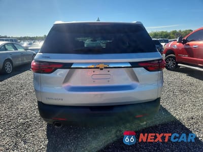 Zdjęcie 6 z 13 samochodu: 2022 CHEV TRAVERSE VIN:1GNERFKW0NJ102603 - miniatura