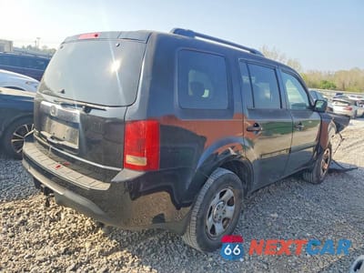 Trzecie zdjęcie samochodu z tyłu: 2012 HONDA PILOT LX VIN:5FNYF3H26CB035222 - miniatura
