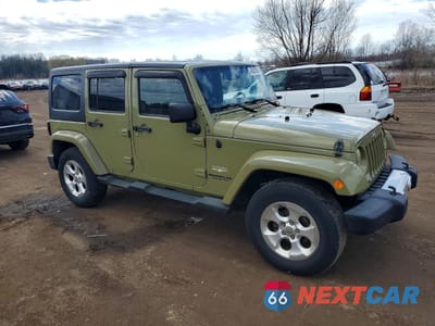 Czwarte zdjęcie samochodu z boku: 2013 JEEP WRANGLER UNLIMITED SAHARA VIN:1C4BJWEG8DL600722 - miniatura