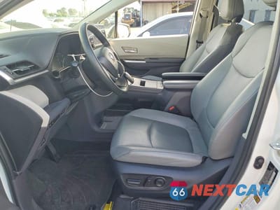Zdjęcie 7 z 13 samochodu: 2022 TOYOTA SIENNA XLE 7-PASSENGER VIN:5TDJRKEC9NS134888 - miniatura