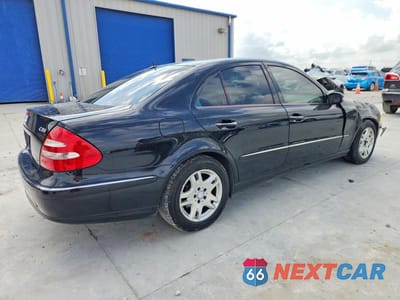 Trzecie zdjęcie samochodu z tyłu: 2005 MERCEDES-BENZ E 320 CDI VIN:WDBUF26J35A685462 - miniatura