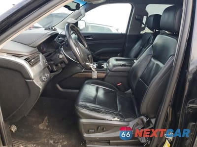 Zdjęcie 7 z 12 samochodu: 2019 CHEVROLET TAHOE K1500 LT VIN:1GNSKBKC2KR137906 - miniatura