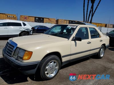 1986 MERCEDES-BENZ 300 E WDBEA30D3GA239178 - główne zdjęcie licytacji z USA - miniatura