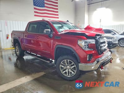 Czwarte zdjęcie samochodu z boku: 2021 GMC SIERRA K1500 SLE VIN:3GTP9BEK2MG174986 - miniatura