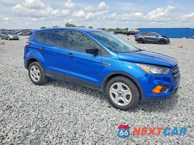 Czwarte zdjęcie samochodu z boku: 2018 FORD ESCAPE S VIN:1FMCU0F75JUA17159 - miniatura