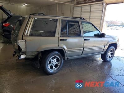 Trzecie zdjęcie samochodu z tyłu: 1996 JEEP GRAND CHEROKEE LIMITED VIN:1J4EZ78Y8TC149185 - miniatura