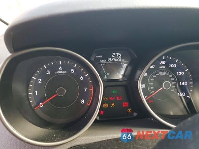 Zdjęcie 9 z 12 samochodu: 2013 HYUNDAI ELANTRA GLS VIN:5NPDH4AE7DH172935 - miniatura