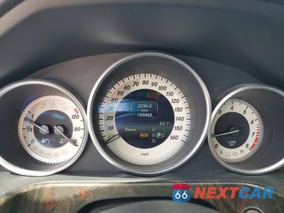 Zdjęcie 9 z 12 samochodu: 2014 MERCEDES-BENZ E 350 VIN:WDDHF5KBXEA889409 - miniatura