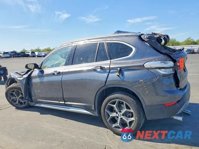 Drugie zdjęcie samochodu z przodu: 2017 BMW X1 XDRIVE28I VIN:WBXHT3Z31H4A57715 - miniatura