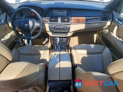 Zdjęcie 8 z 12 samochodu: 2012 BMW X5 XDRIVE50I VIN:5UXZV8C53CL424062 - miniatura