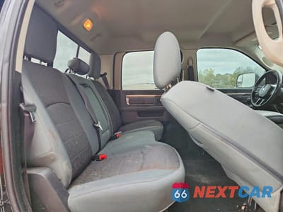 Zdjęcie 10 z 12 samochodu: 2015 RAM 2500 SLT VIN:3C6TR5DT4FG620138 - miniatura