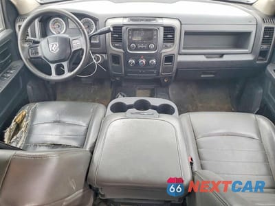 Zdjęcie 8 z 11 samochodu: 2013 RAM 2500 ST VIN:3C6TR5HT4DG613780 - miniatura